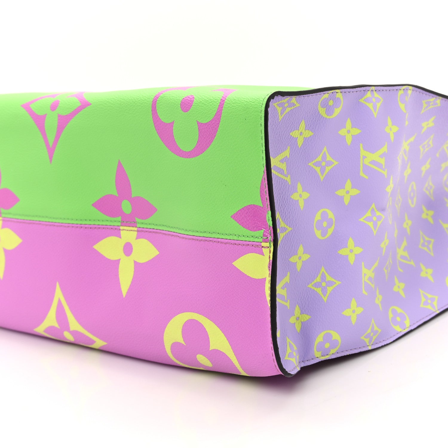 Louis Vuitton Monogram Giant Onthego GM Pink Lilac 9 of 11