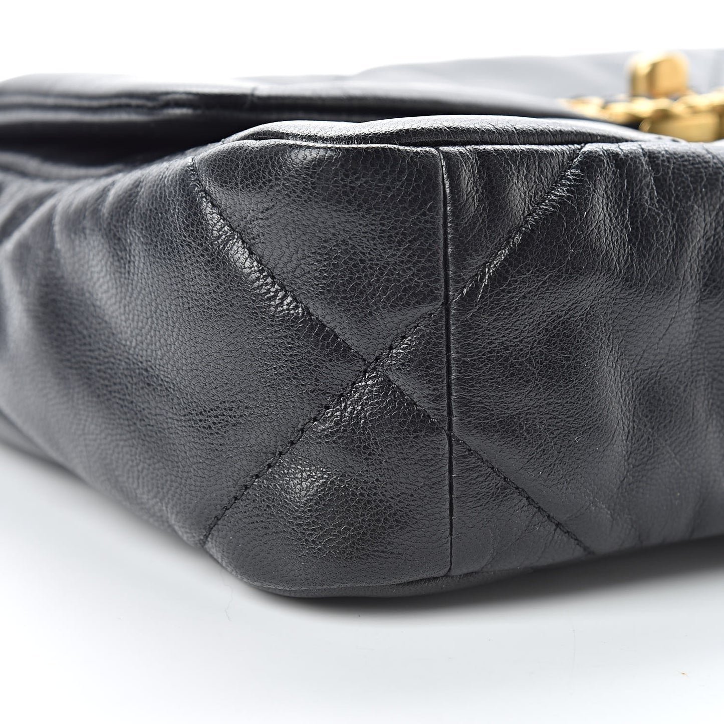 Goatskin Quilted Medium 19 Flap Black