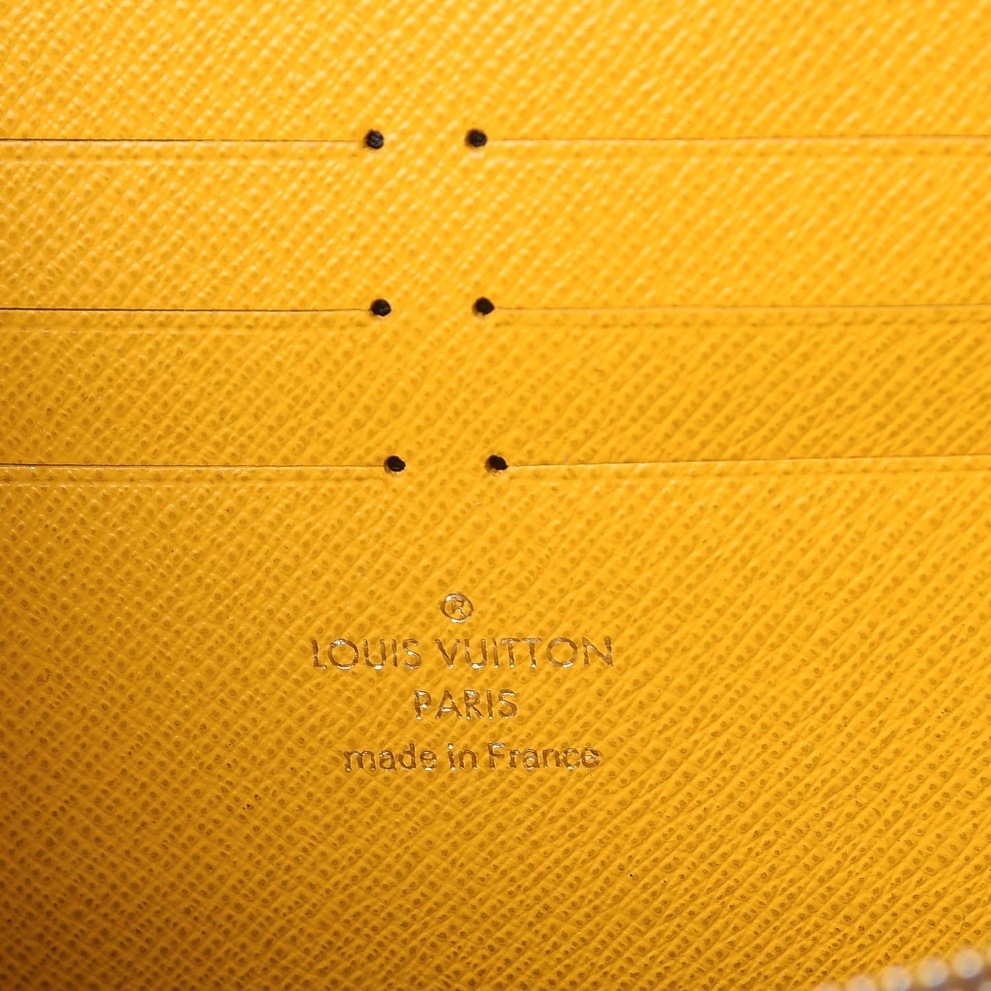 Epi Early Bird Twist Chain Wallet Jonquille