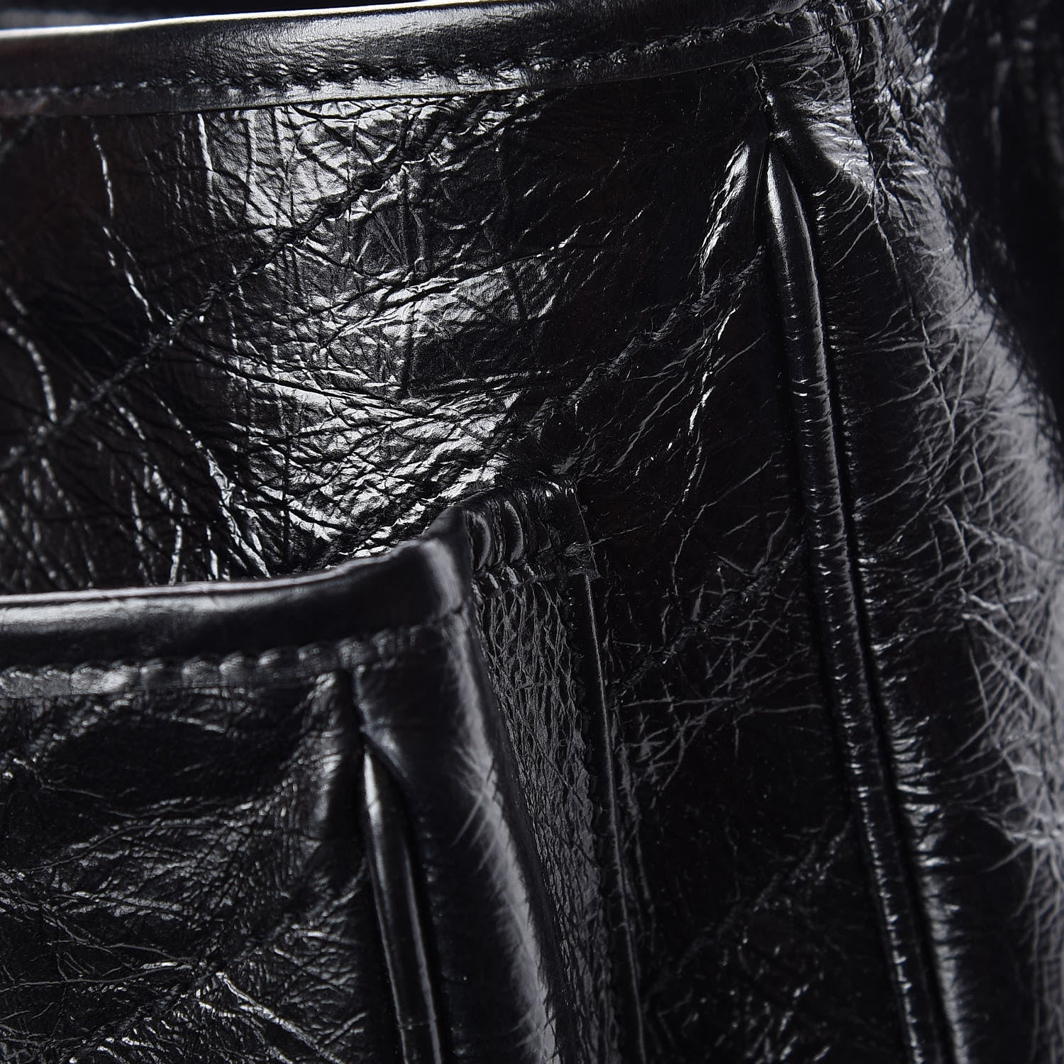Saint Laurent Crinkled Calfskin Matelasse Monogram Medium Niki Chain Satchel Black 10 of 12