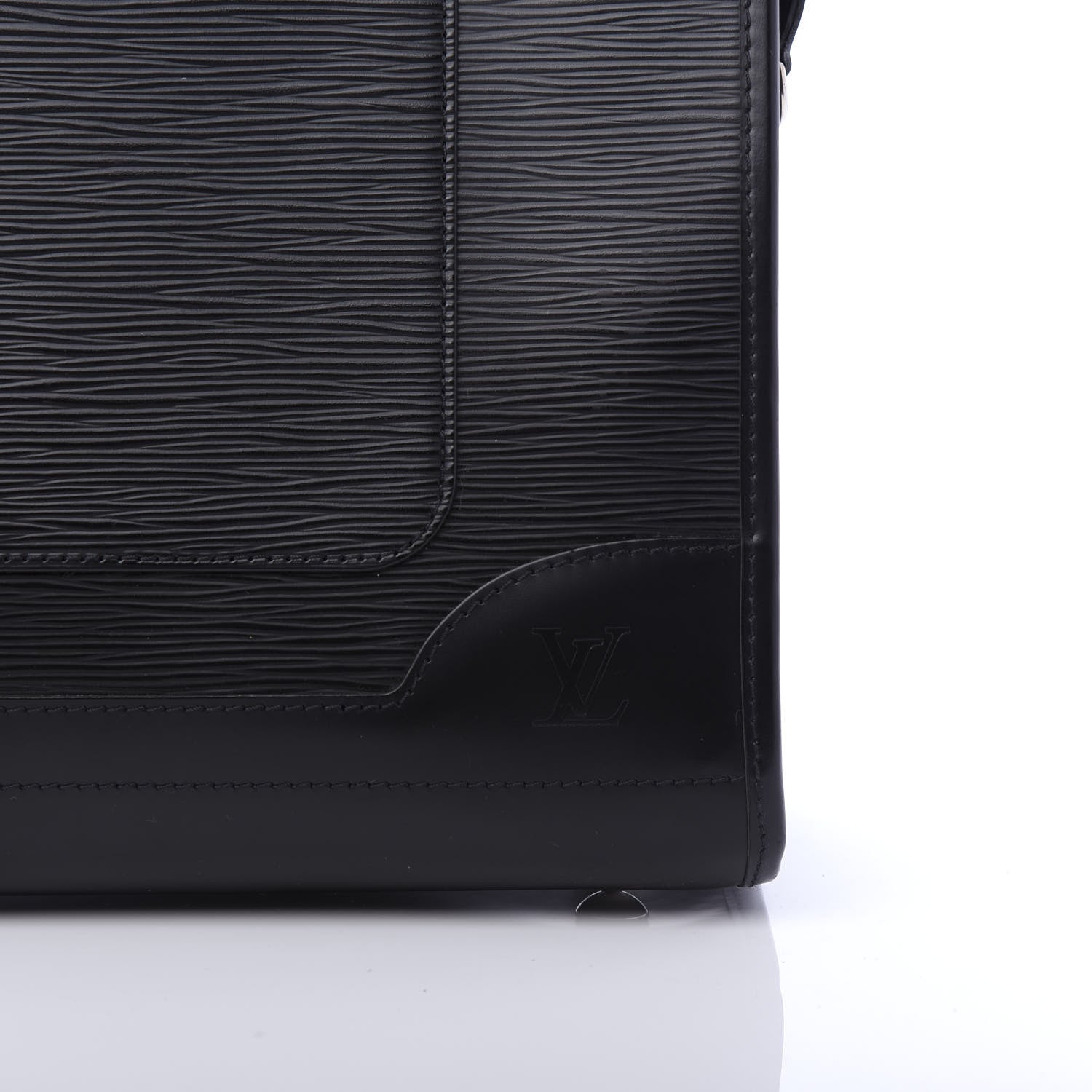Louis Vuitton Epi Madeleine GM Black 9 of 9