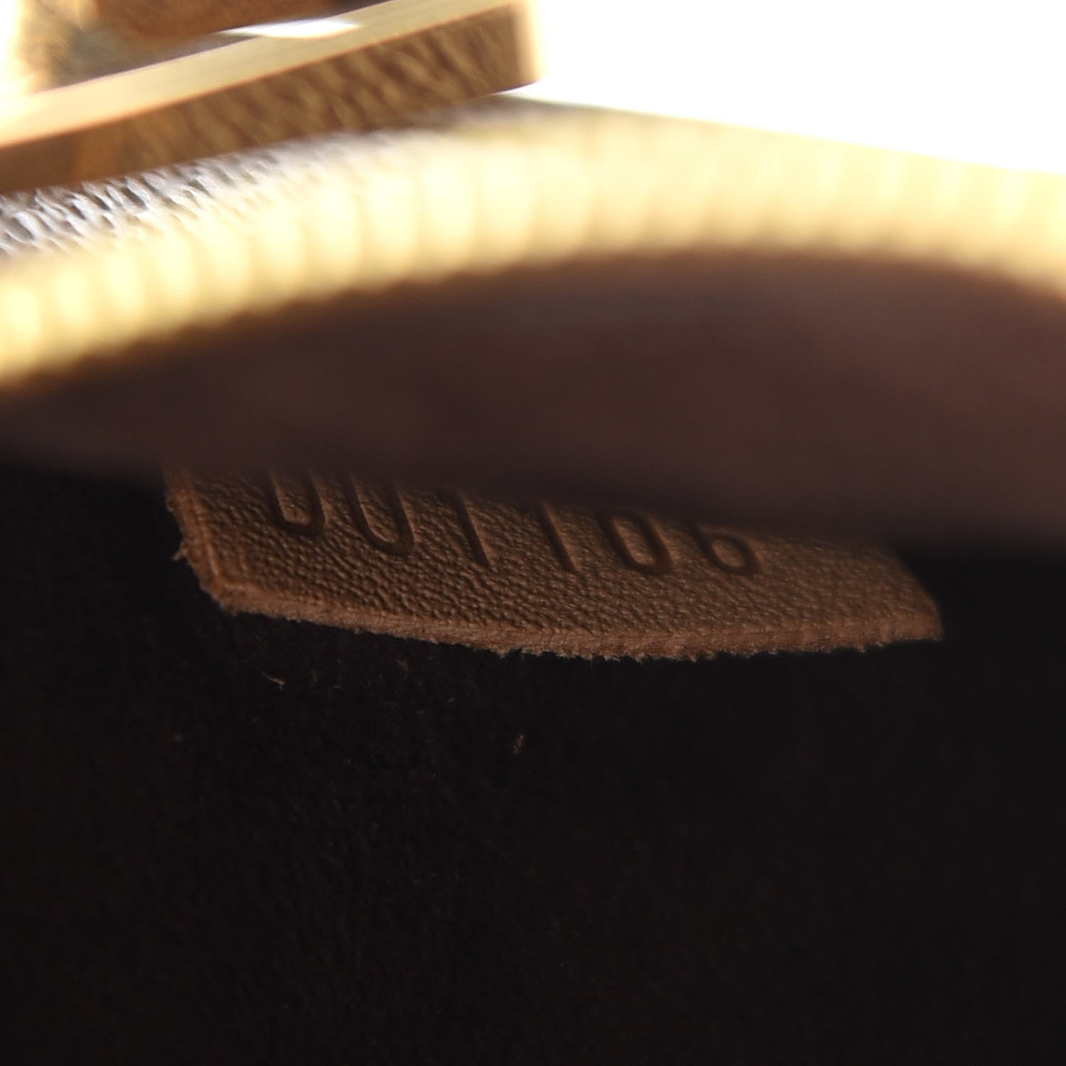 Louis Vuitton Monogram Pochette Metis 7 of 10