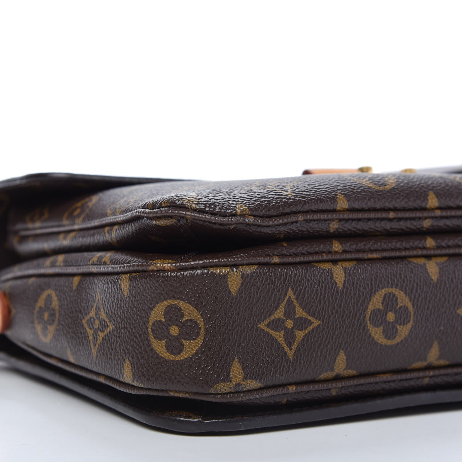 Louis Vuitton Monogram Pochette Metis 6 of 11