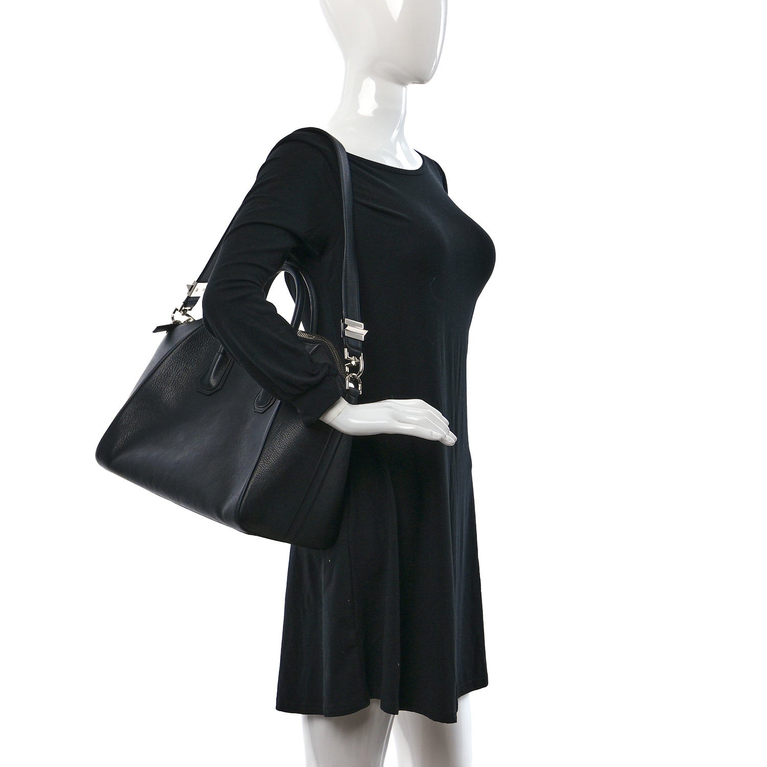 Givenchy Sugar Goatskin Medium Antigona Black 2 of 13