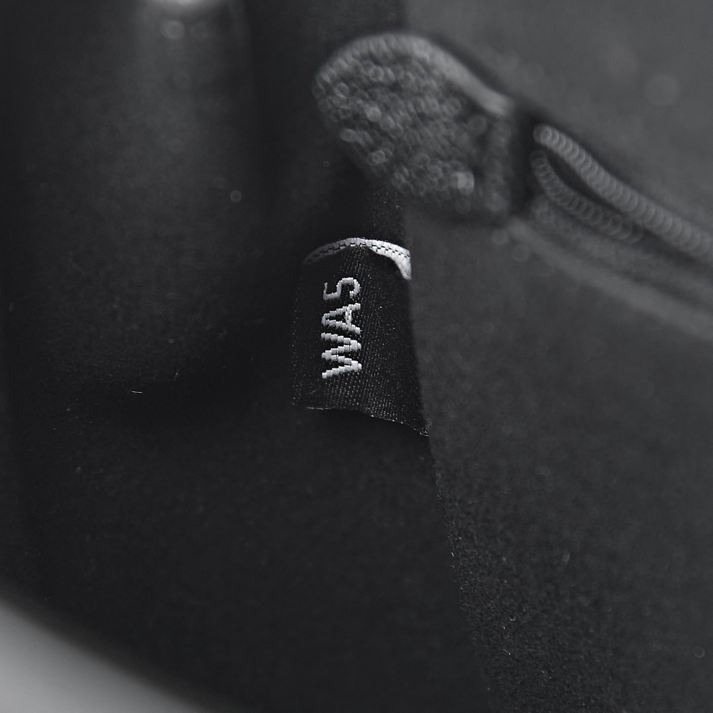 Glossy Goatskin Small Lily Flap Black