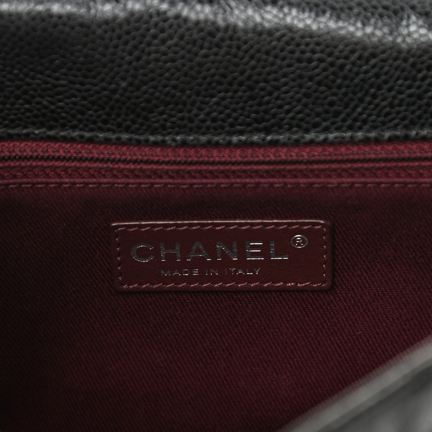Crumpled Grained Calfskin Medium CC Crave Flap Black