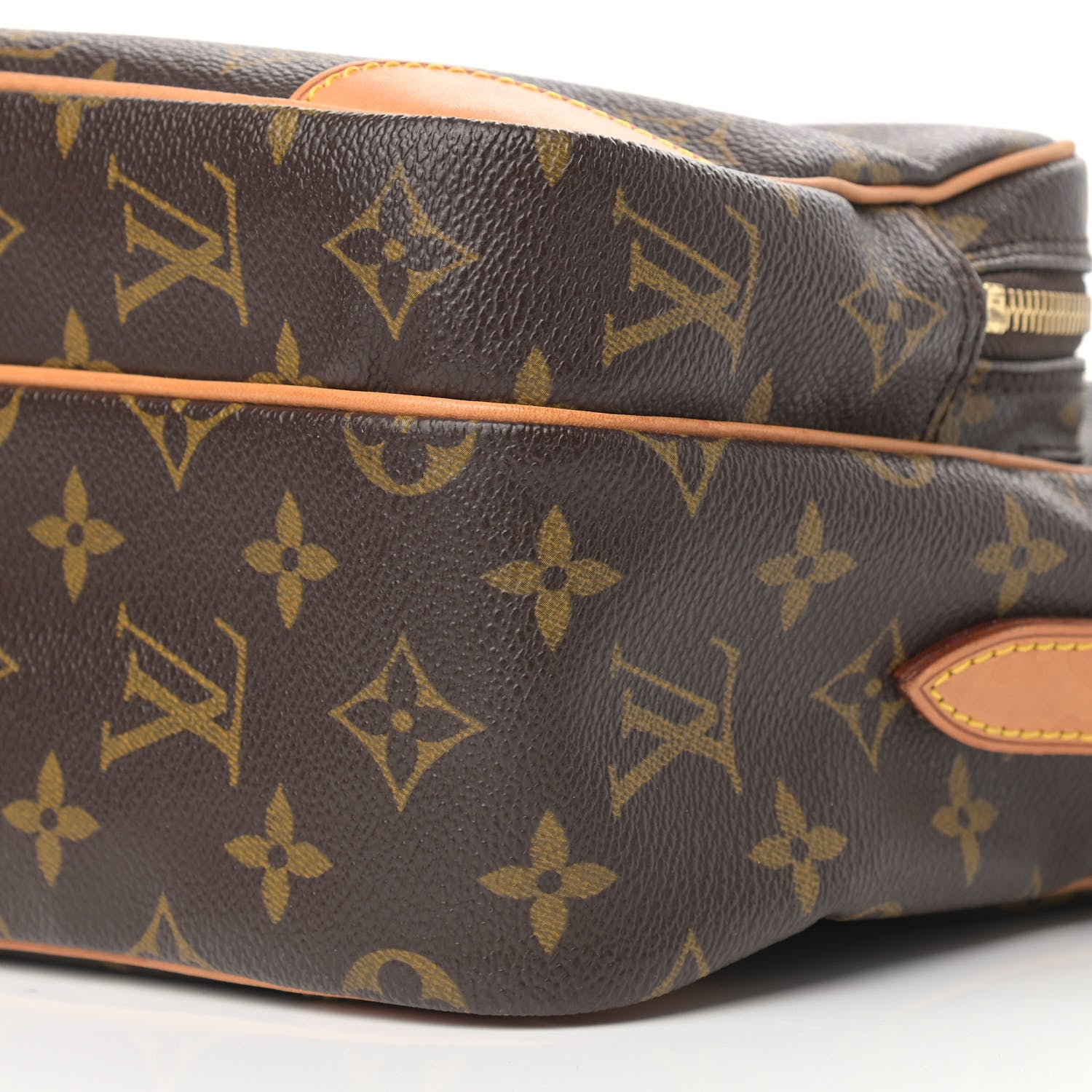 Louis Vuitton Monogram Nil 28 9 of 10