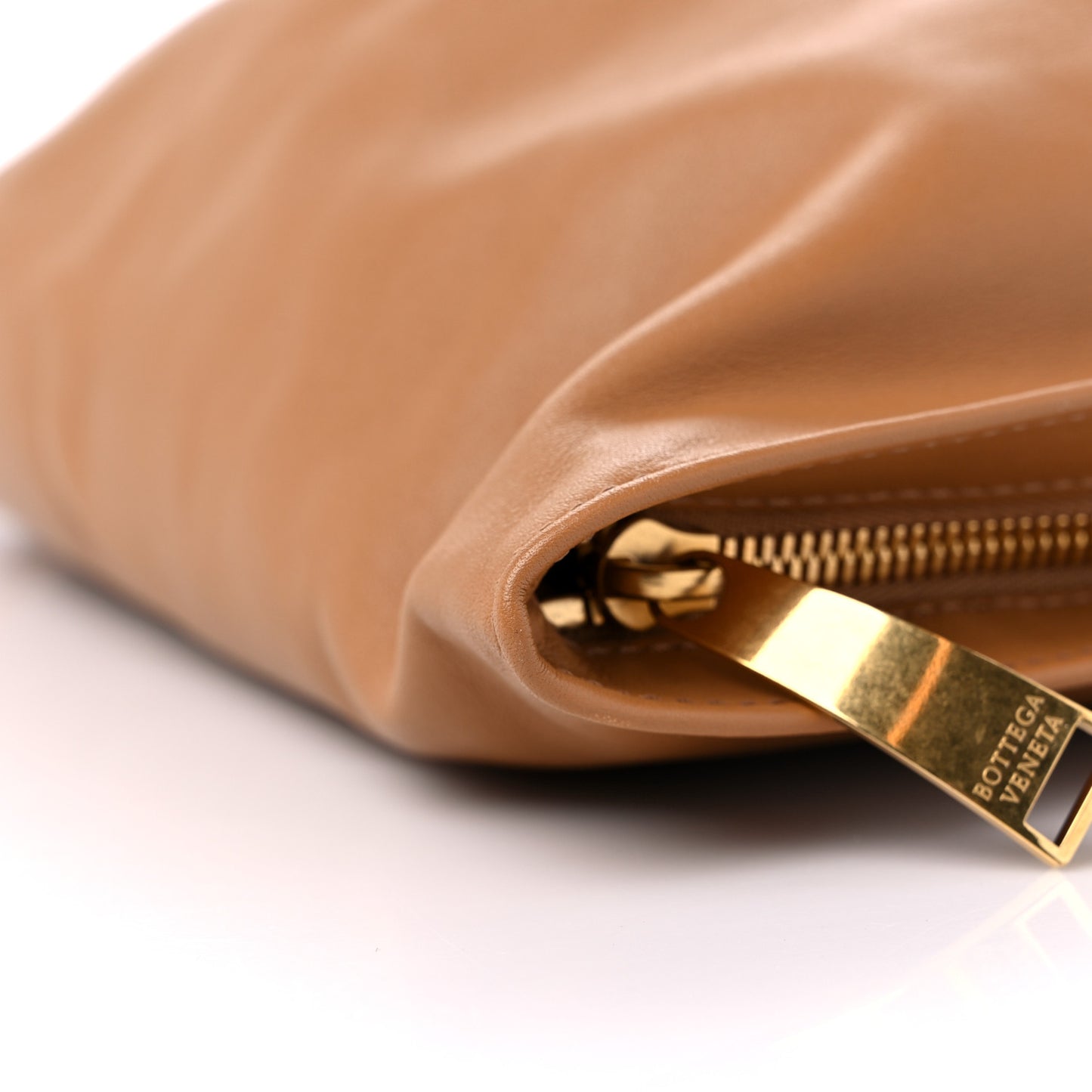 Supple Calfskin BV Twist Caramel