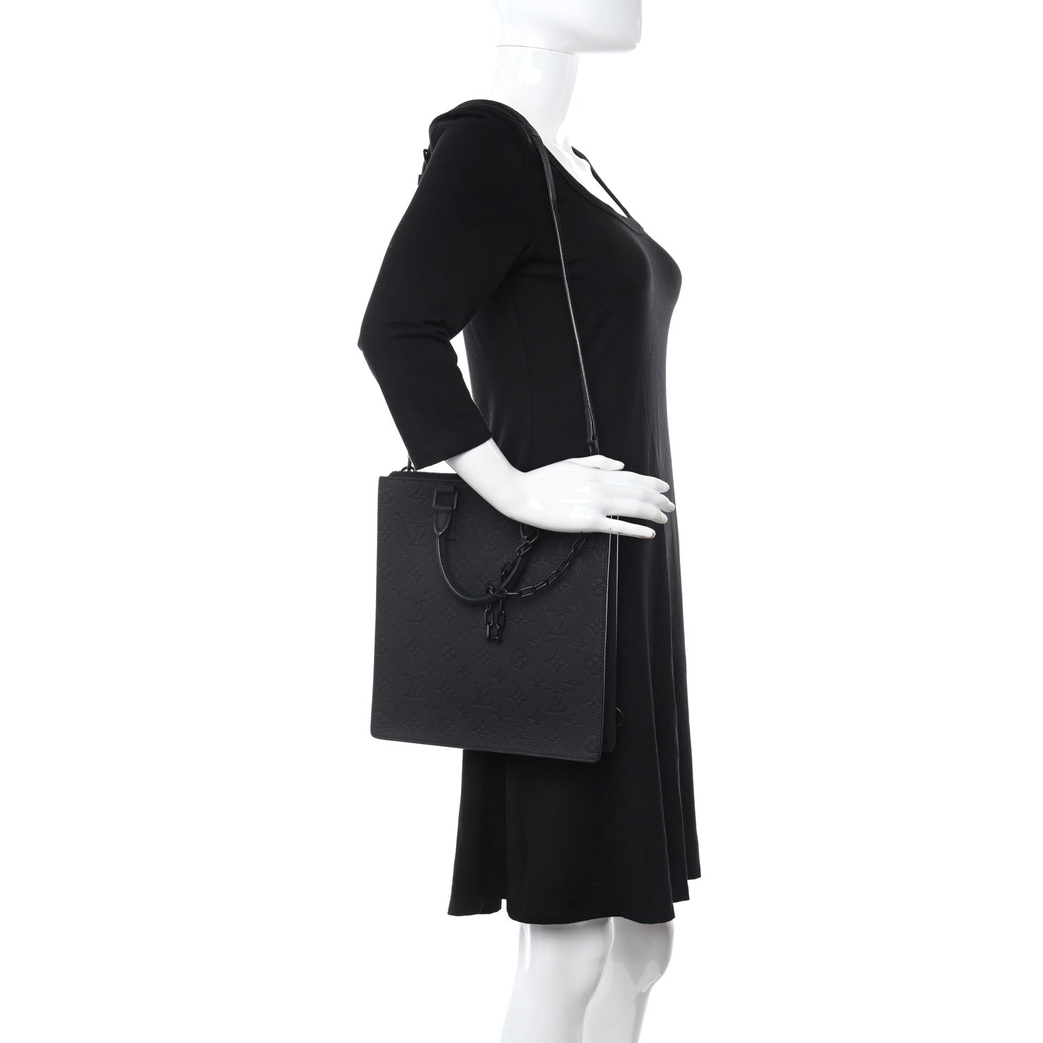 Louis Vuitton Taurillon Monogram Sac Plat Messenger Black 2 of 9