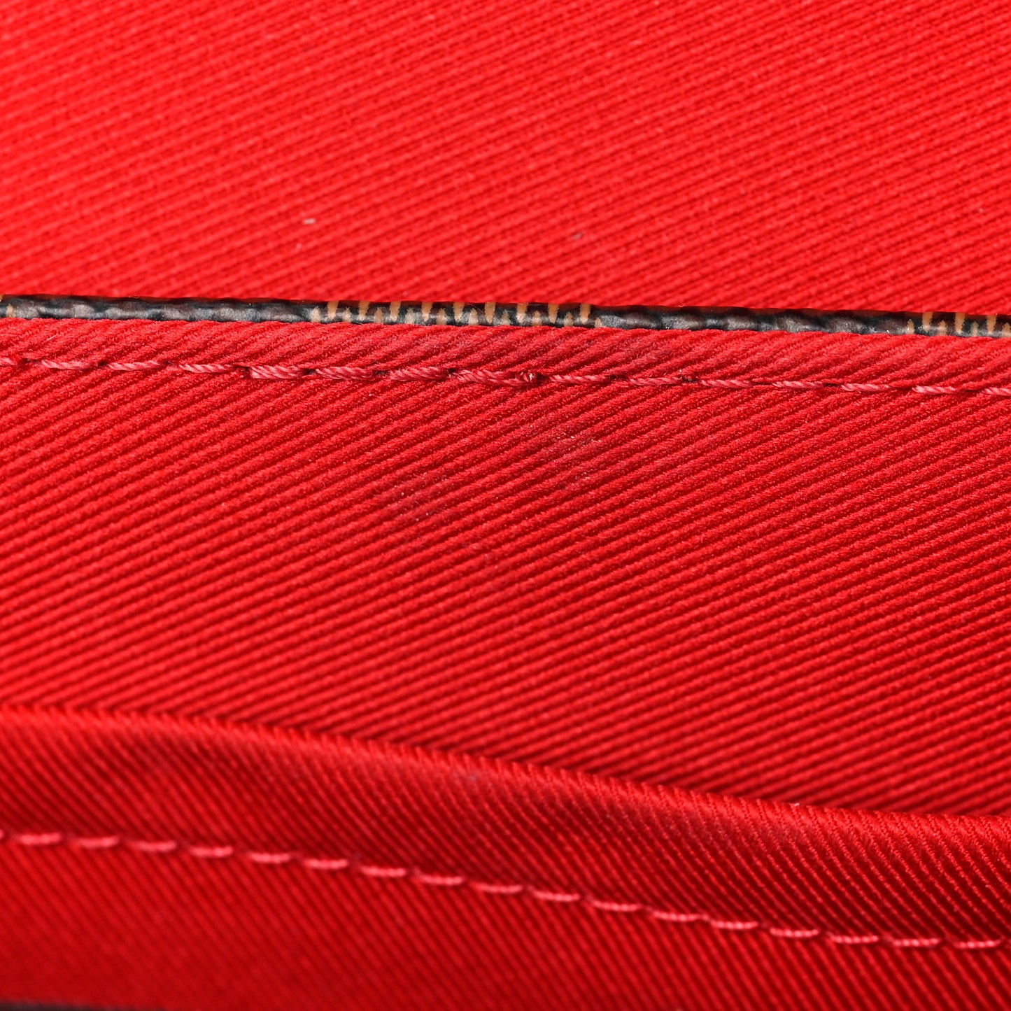 Damier Ebene Croisette