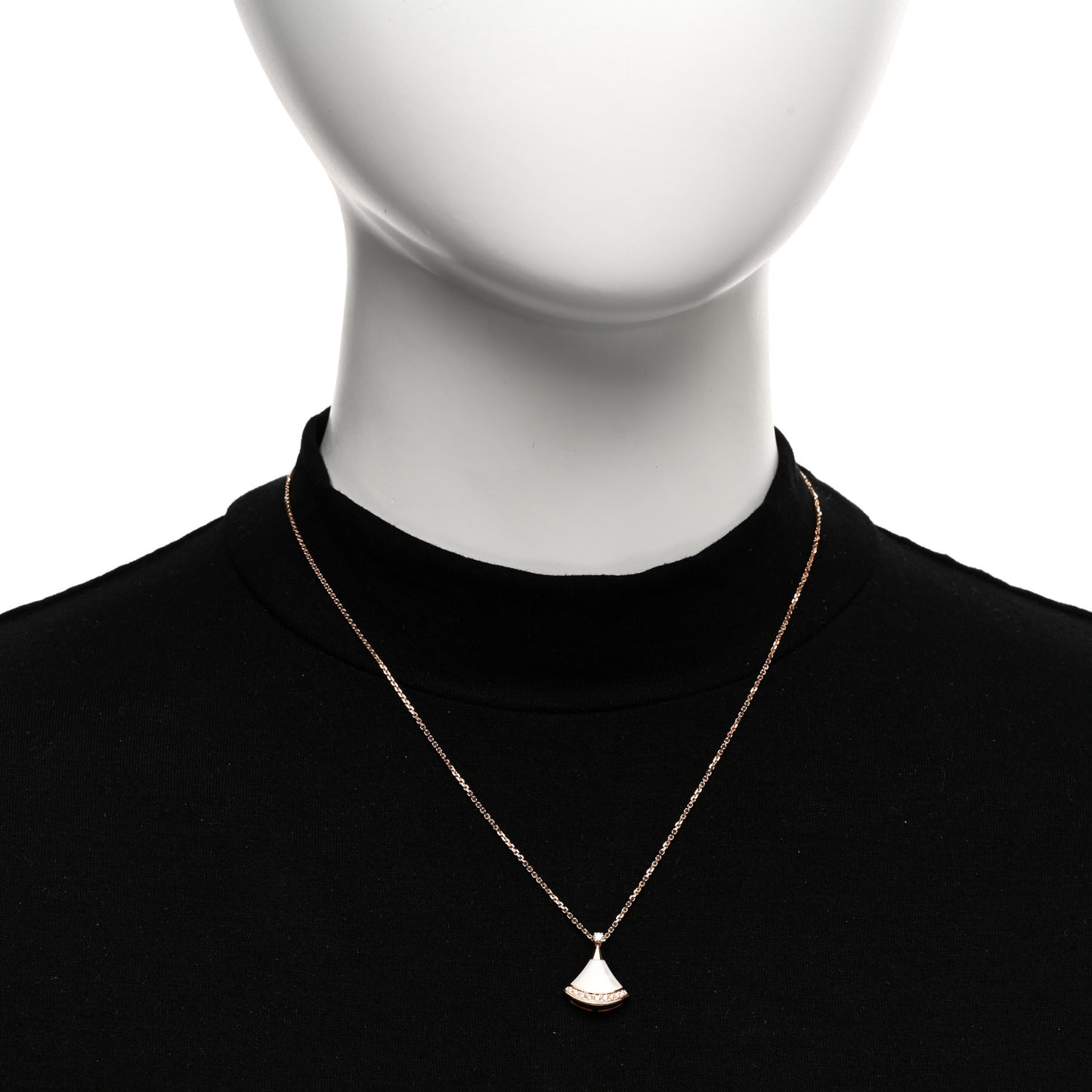 18K Rose Gold Diamond Mother of Pearl Divas' Dream Pave Pendant Necklace