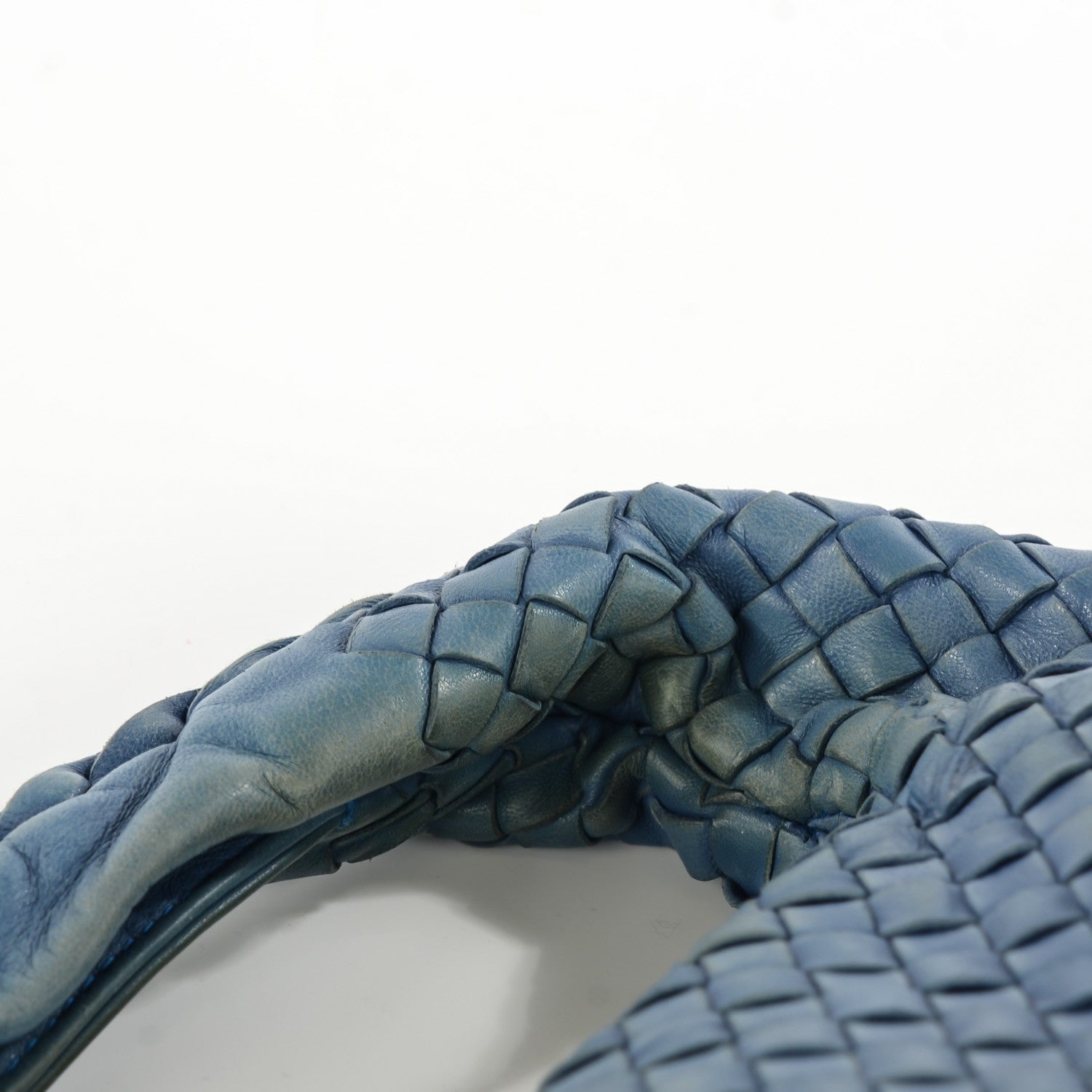 Bottega Veneta Nappa Intrecciato Medium Veneta Hobo Oceano 2 of 10