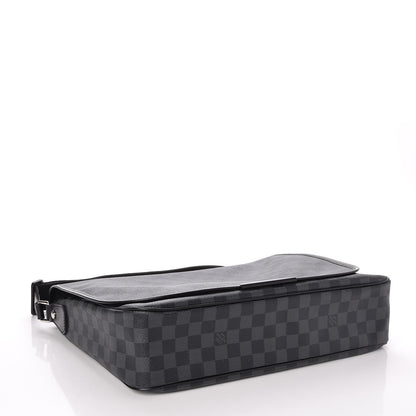 Louis Vuitton Damier Graphite Daniel GM 4 of 7