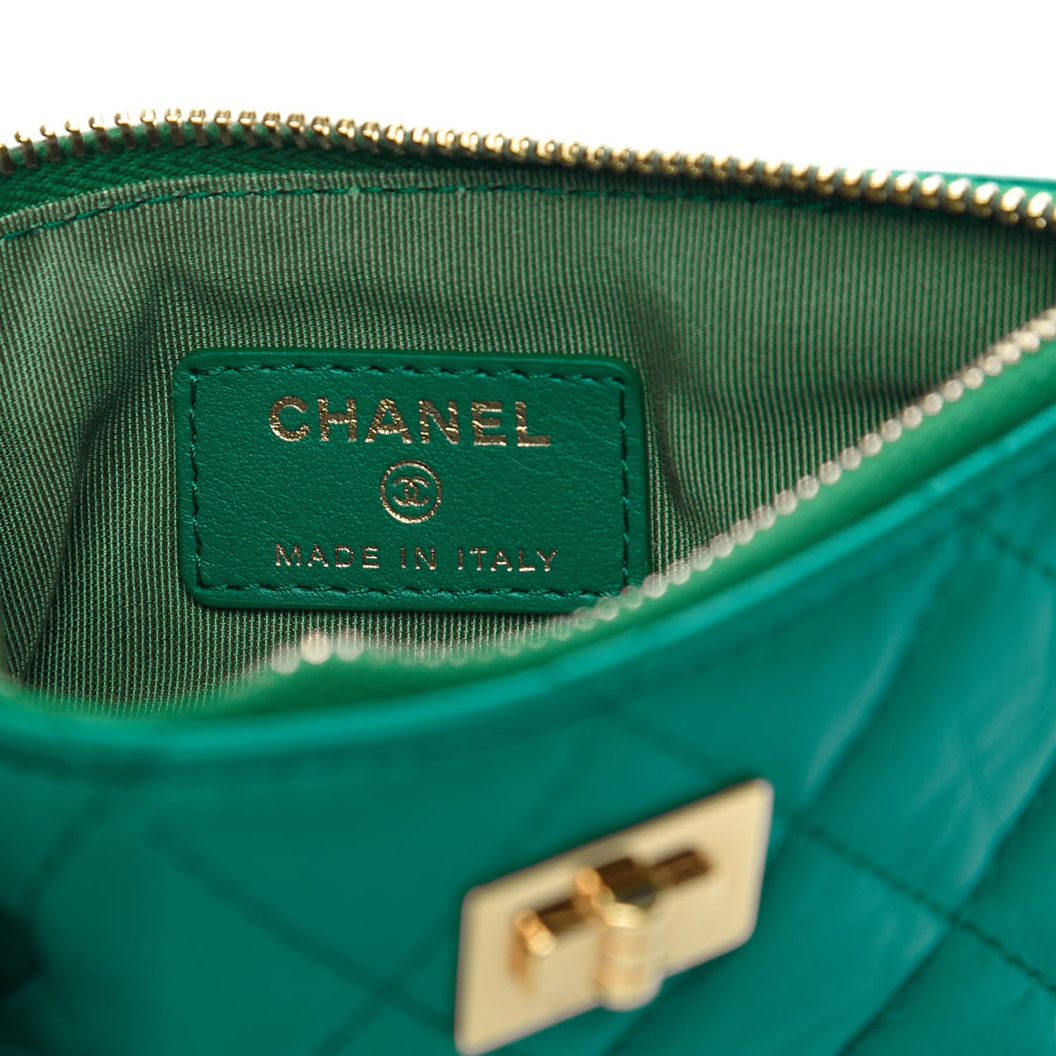 Chanel Aged Calfskin Quilted Small Reissue Cosmetic Case Green 5 of 7
