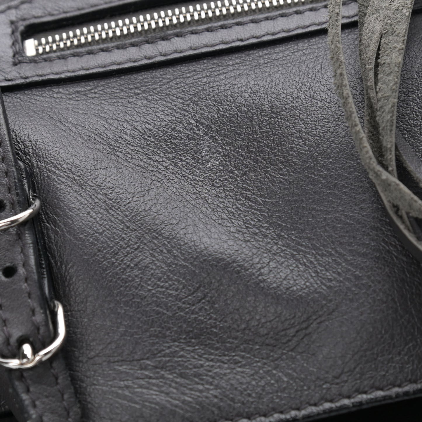 Veau Papier A4 Zip Around Tote Black Gris Fossile