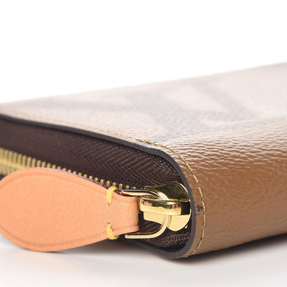 Louis Vuitton Reverse Monogram Giant Zippy Wallet 8 of 10