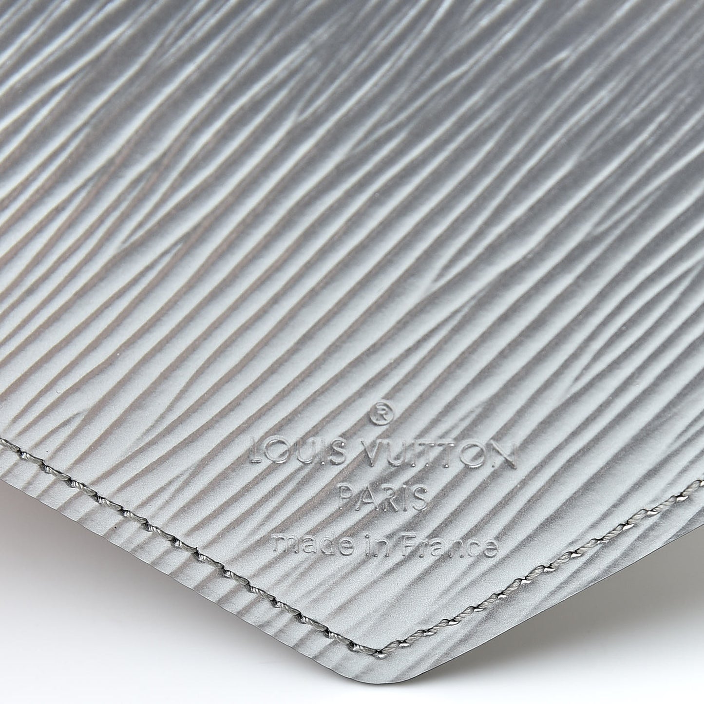 Metallic Epi Medium Kirigami Pochette Insert Silver