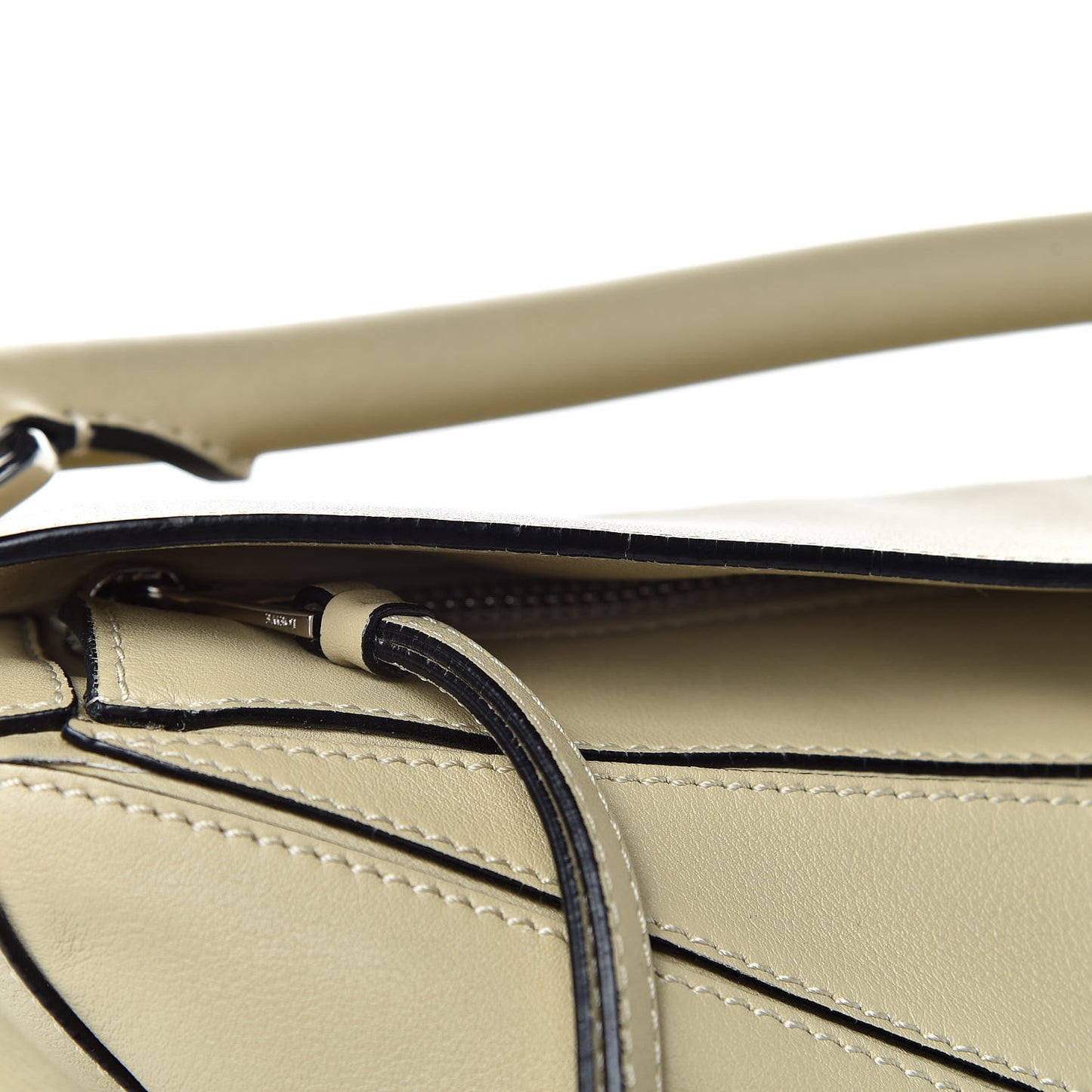 Calfskin Puzzle Bag Piedra
