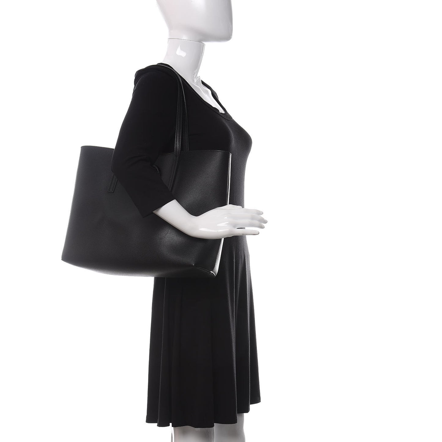 Vitello Vienna Enamel F is Fendi Shopping Tote Black Taupe