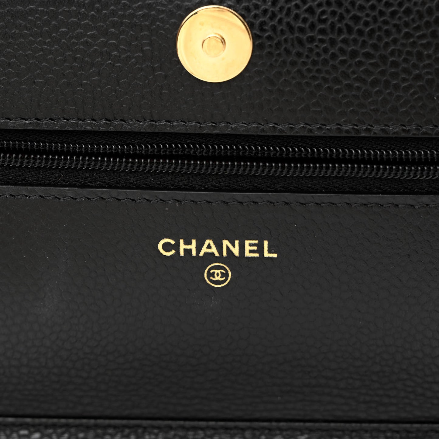Caviar Quilted Wallet on Chain WOC Black