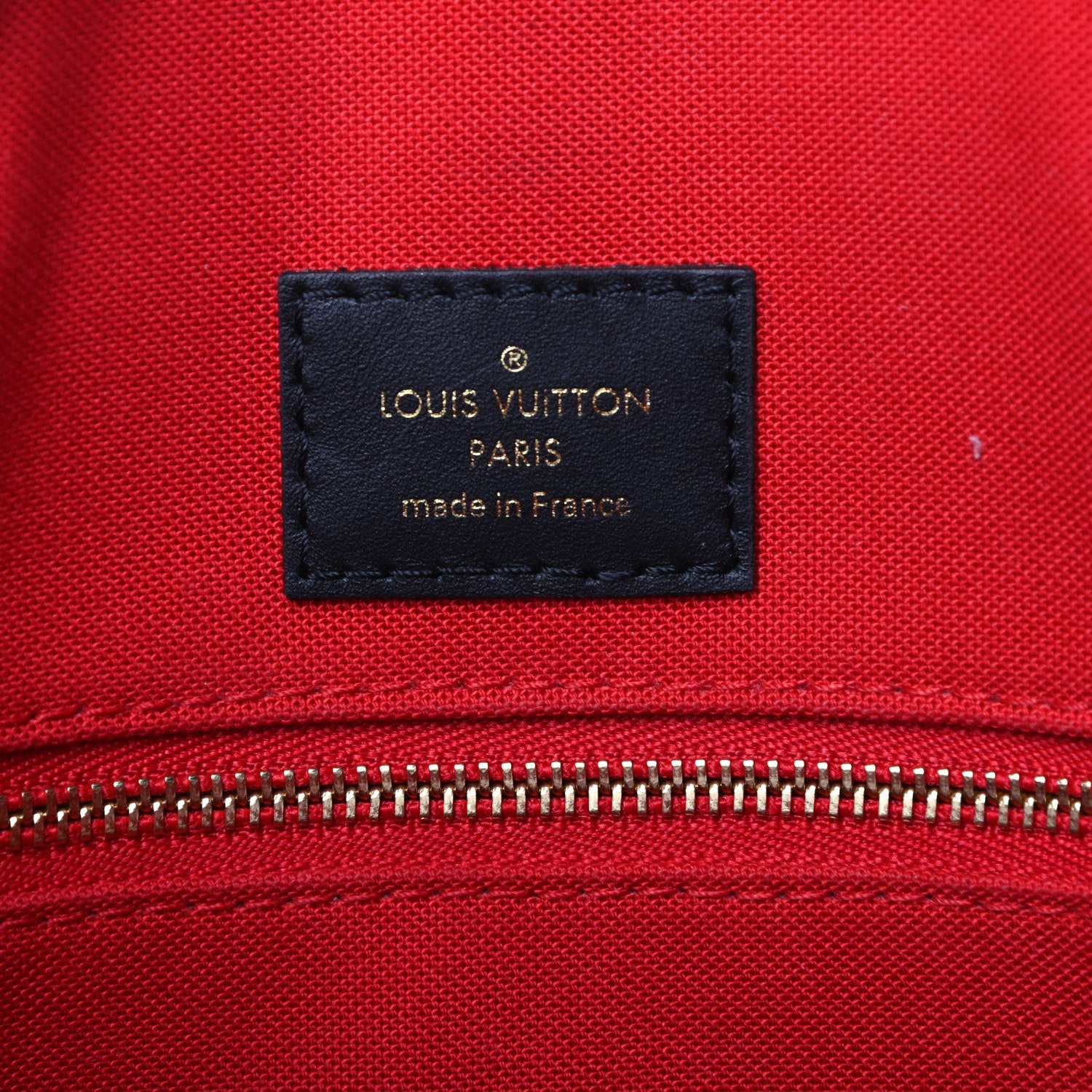 Louis Vuitton Reverse Monogram Giant Onthego MM 6 of 9