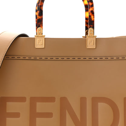 Fendi Vitello King Plexiglass Logo Embossed Medium Fendi Sunshine Shopper Tote Miele Scuro 7 of 9
