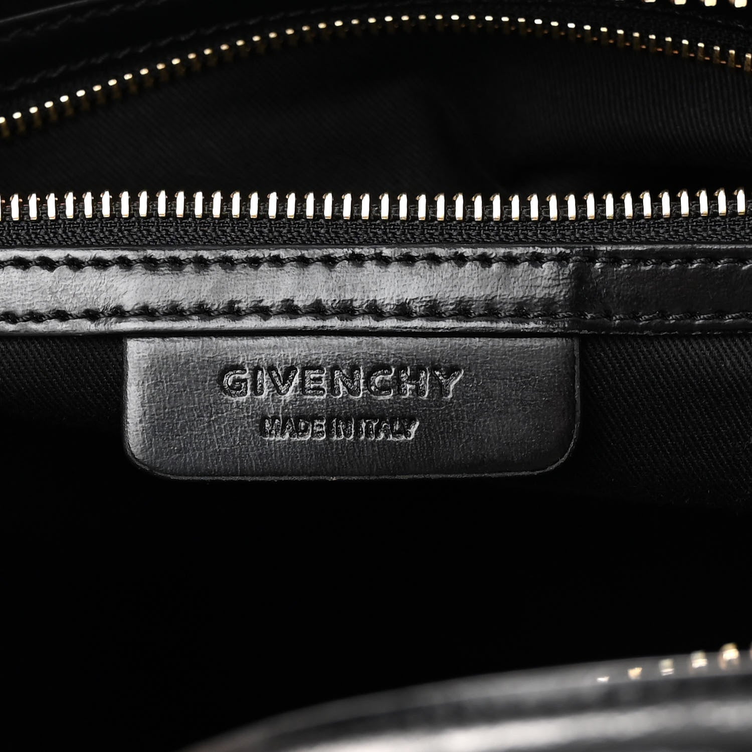 Givenchy Shiny Lord Calfskin Medium Antigona Black 6 of 18