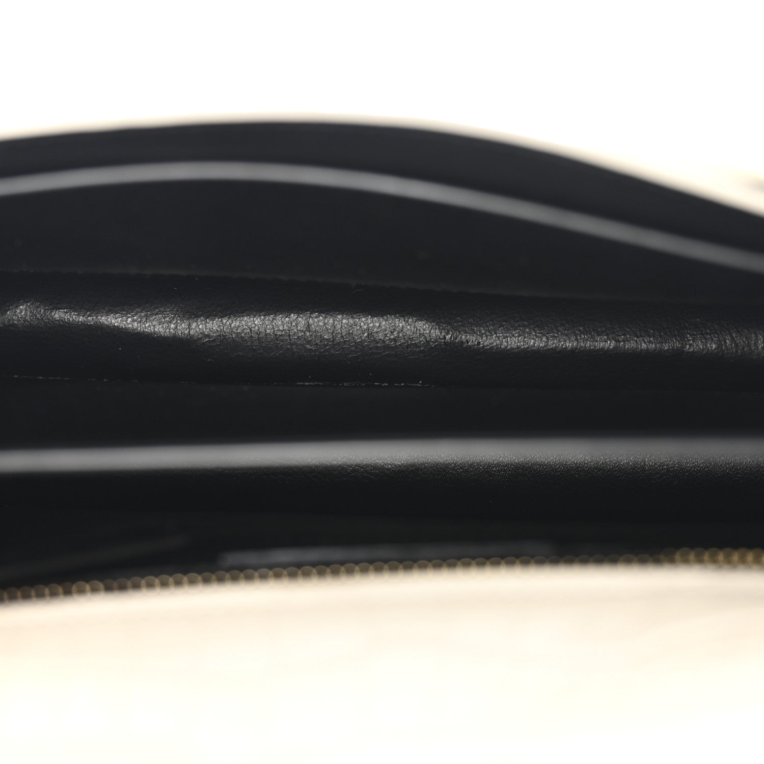 Saint Laurent Calfskin Crocodile Embossed Monogram Cassandra Clasp Bag Crema Soft 5 of 11