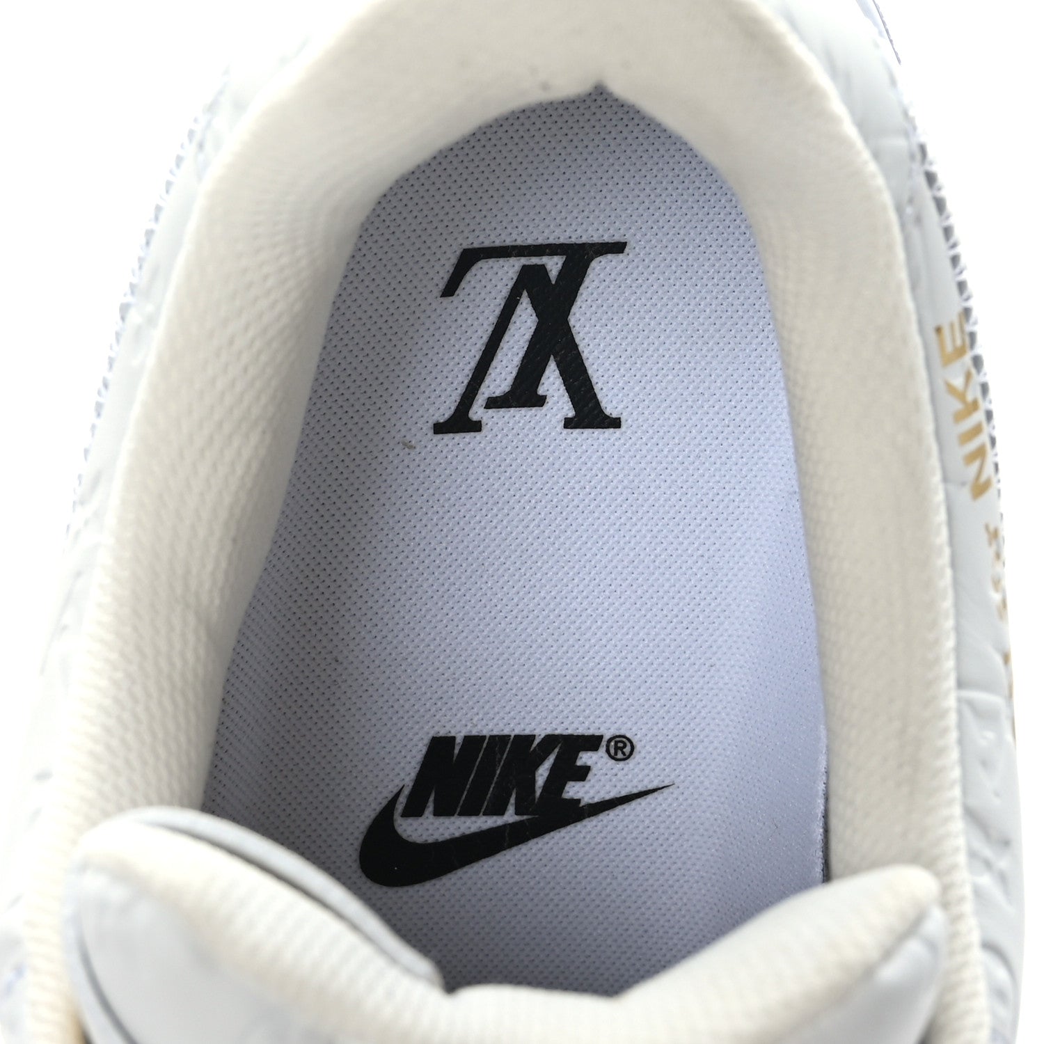 Louis Vuitton X NIKE AIR FORCE 1 Calfskin Monogram Mens Low Top Sneakers 8.5 White 8 of 9