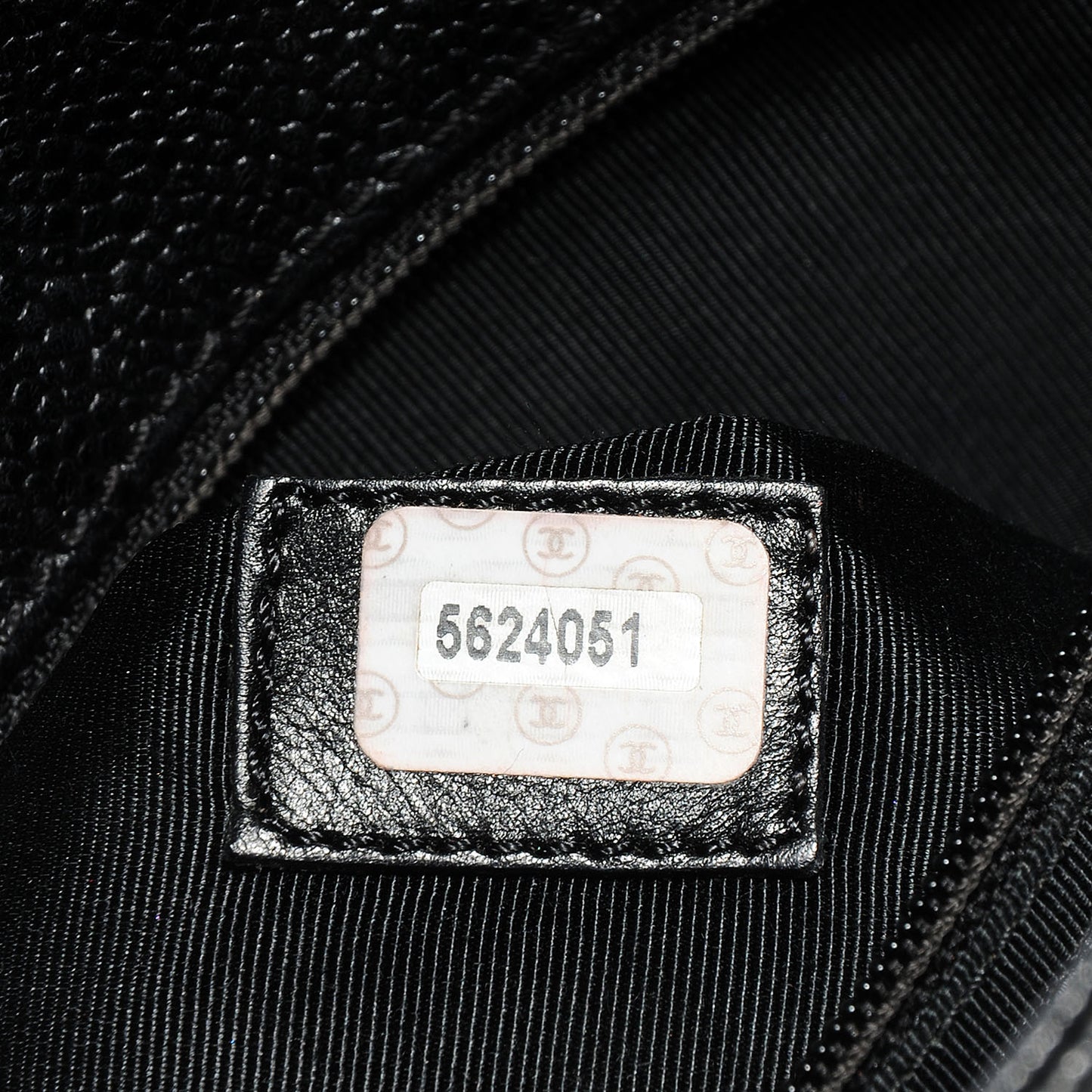 Caviar Shoulder Bag Black