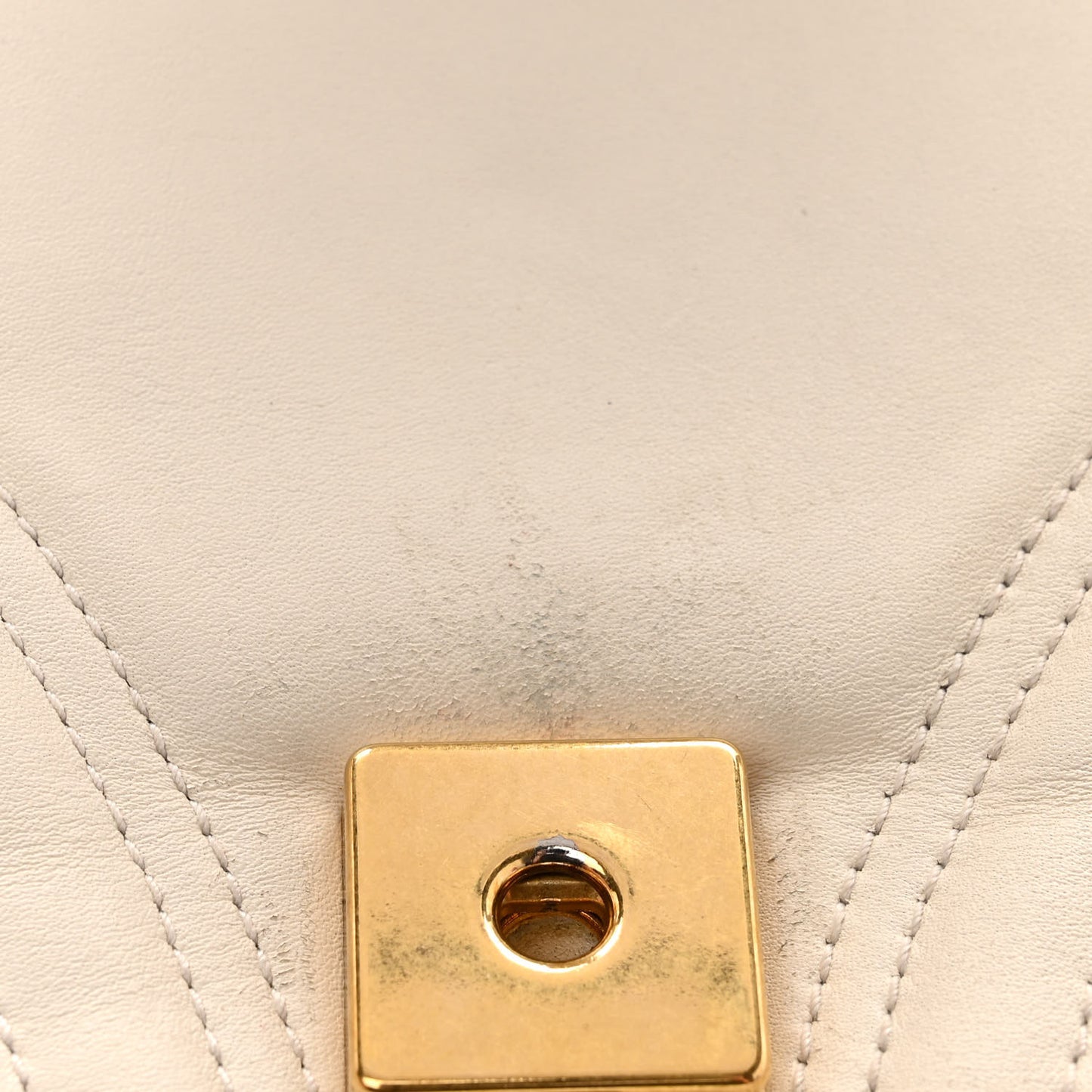 Calfskin Matelasse Small GG Marmont Shoulder Bag White