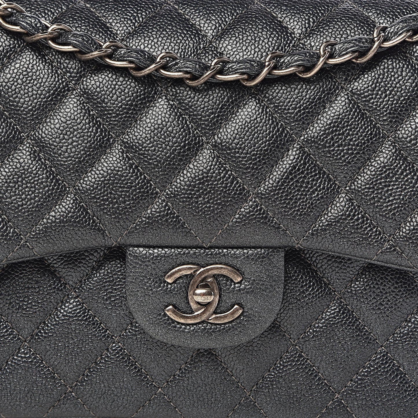 Pearly Caviar Quilted Jumbo Double Flap Black