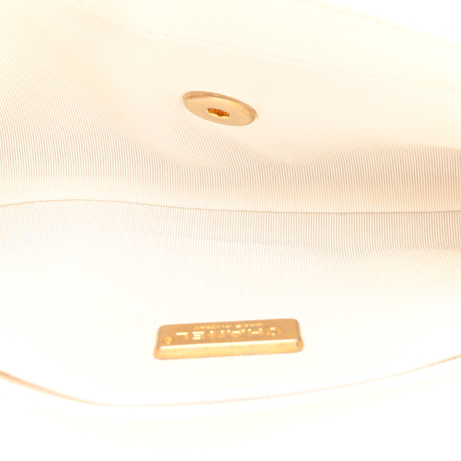Chanel Glazed Calfskin Pleated Chain Stitch East West Flap White 5 of 12