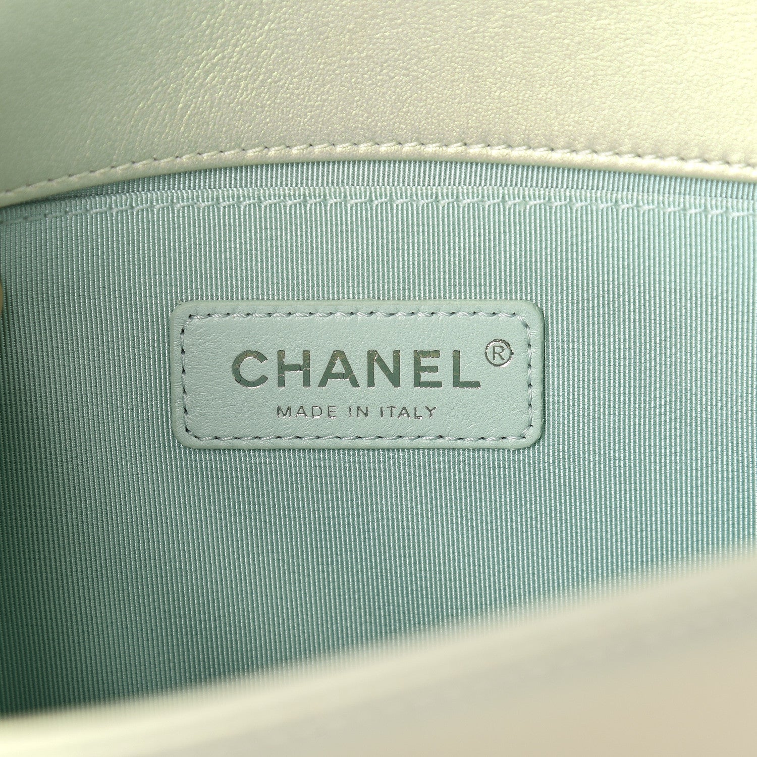 Chanel Iridescent Lambskin Chevron Quilted Medium Boy Flap Green 8 of 10