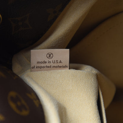 Louis Vuitton Monogram Artsy MM 7 of 15