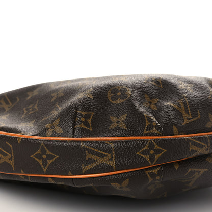 Louis Vuitton Monogram Croissant MM 7 of 8