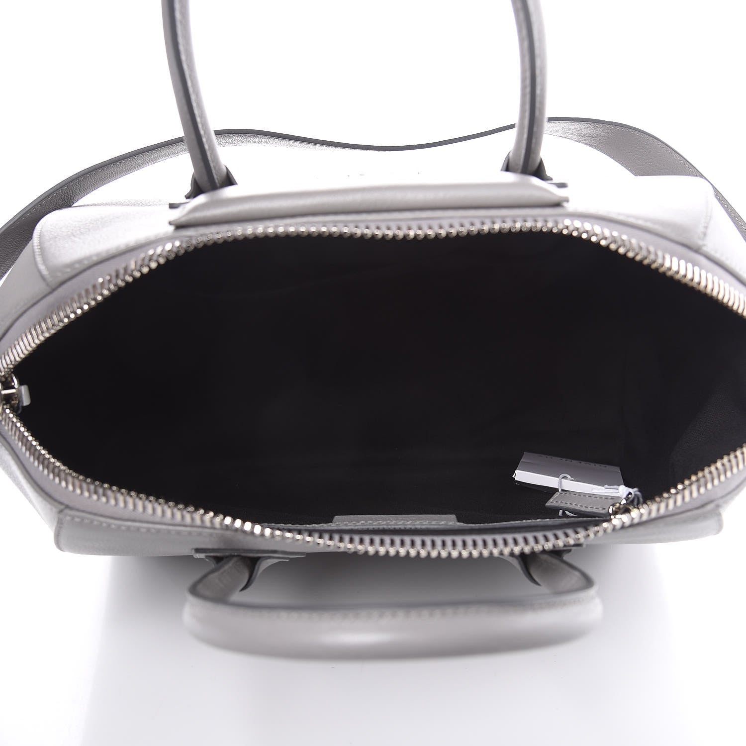 Givenchy Sugar Goatskin Medium Antigona Pearl Grey 5 of 12