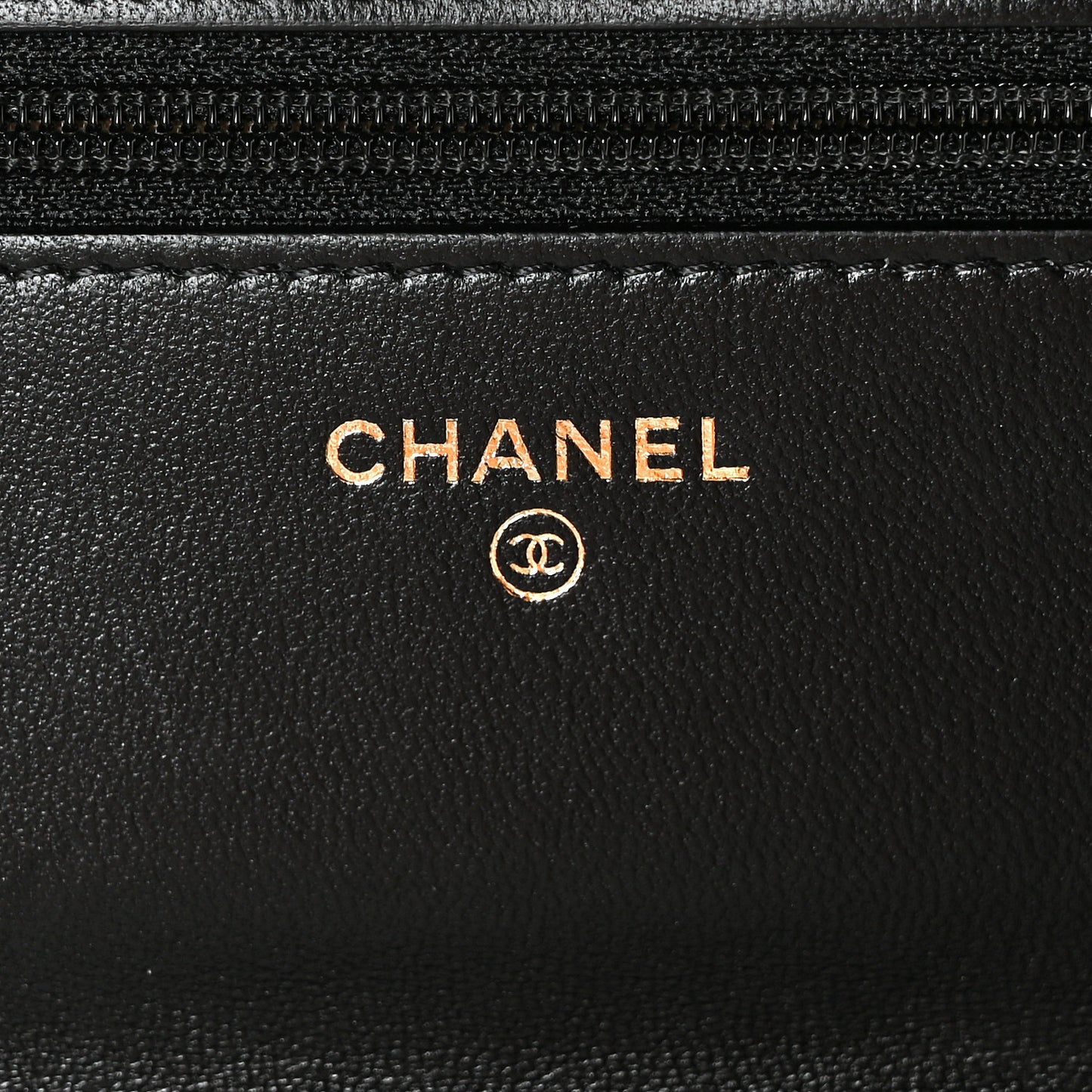 Lambskin Quilted CC Pearl Crush Wallet on Chain WOC Black