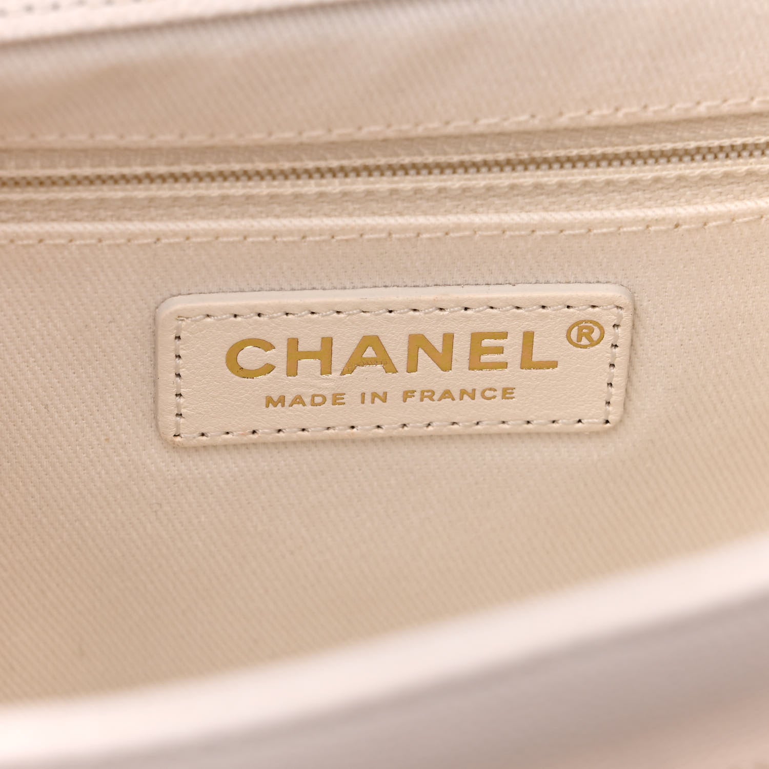 Chanel Caviar Quilted Medium Business Affinity Flap White 7 of 13