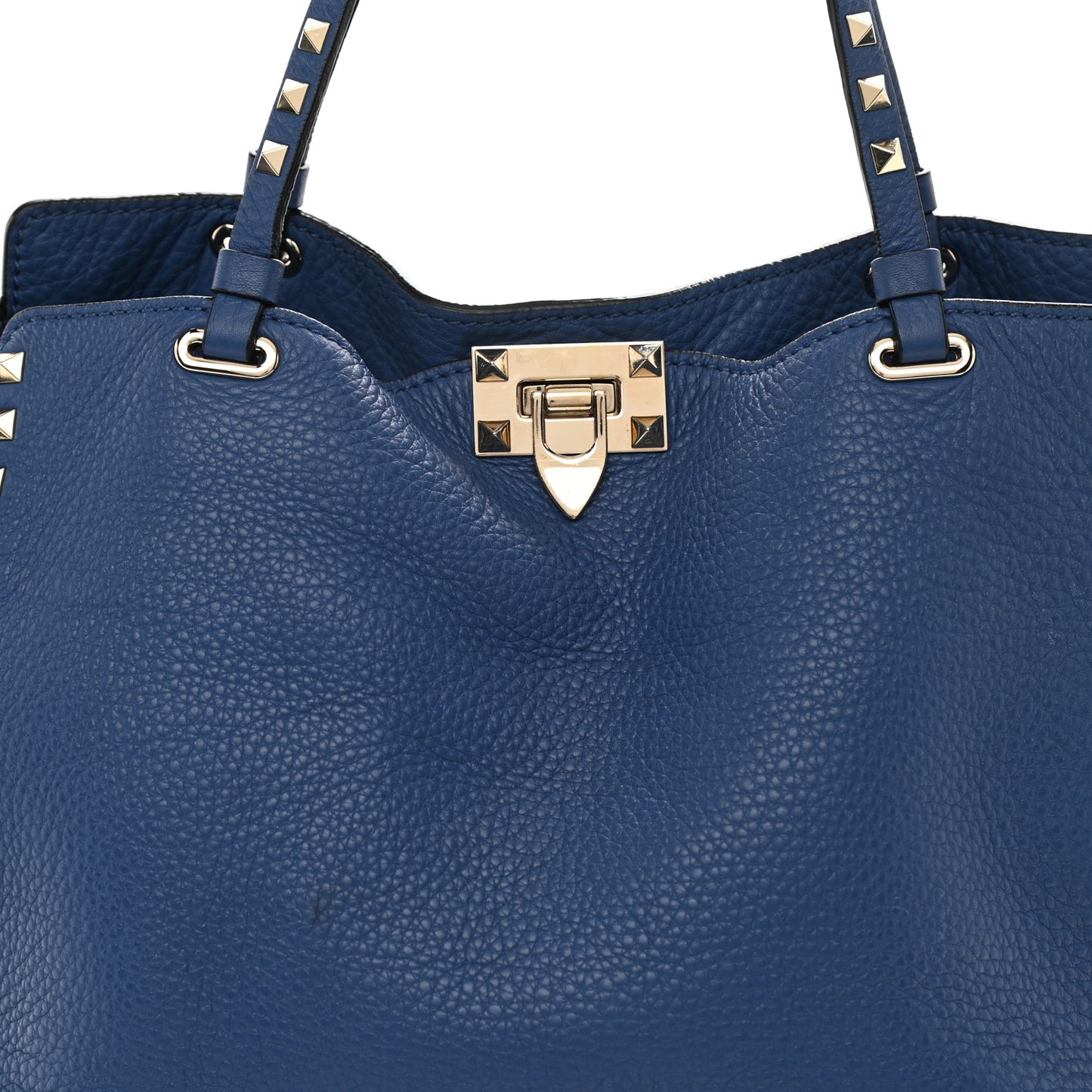 Pebbled Calfskin Medium Rockstud Tote Indaco