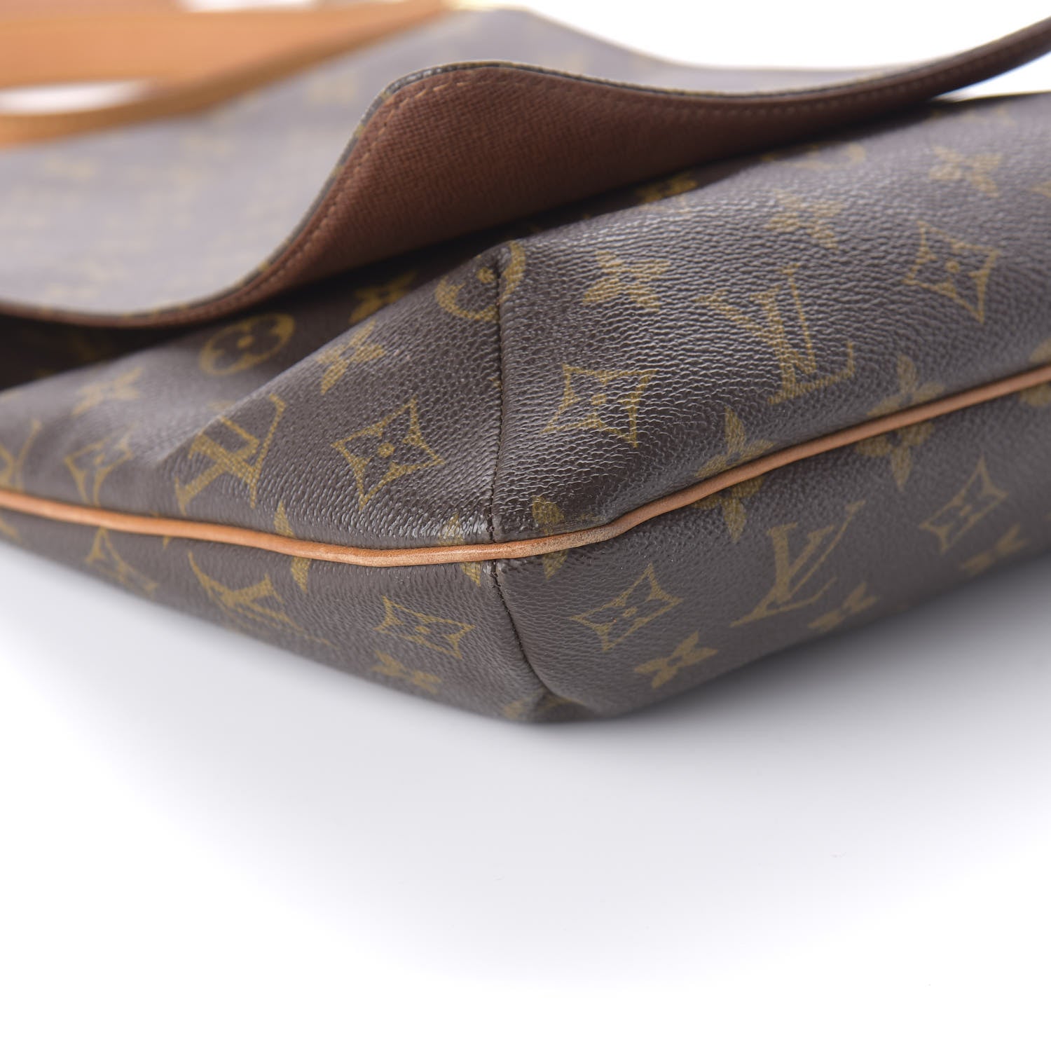 Louis Vuitton Monogram Musette GM 6 of 10