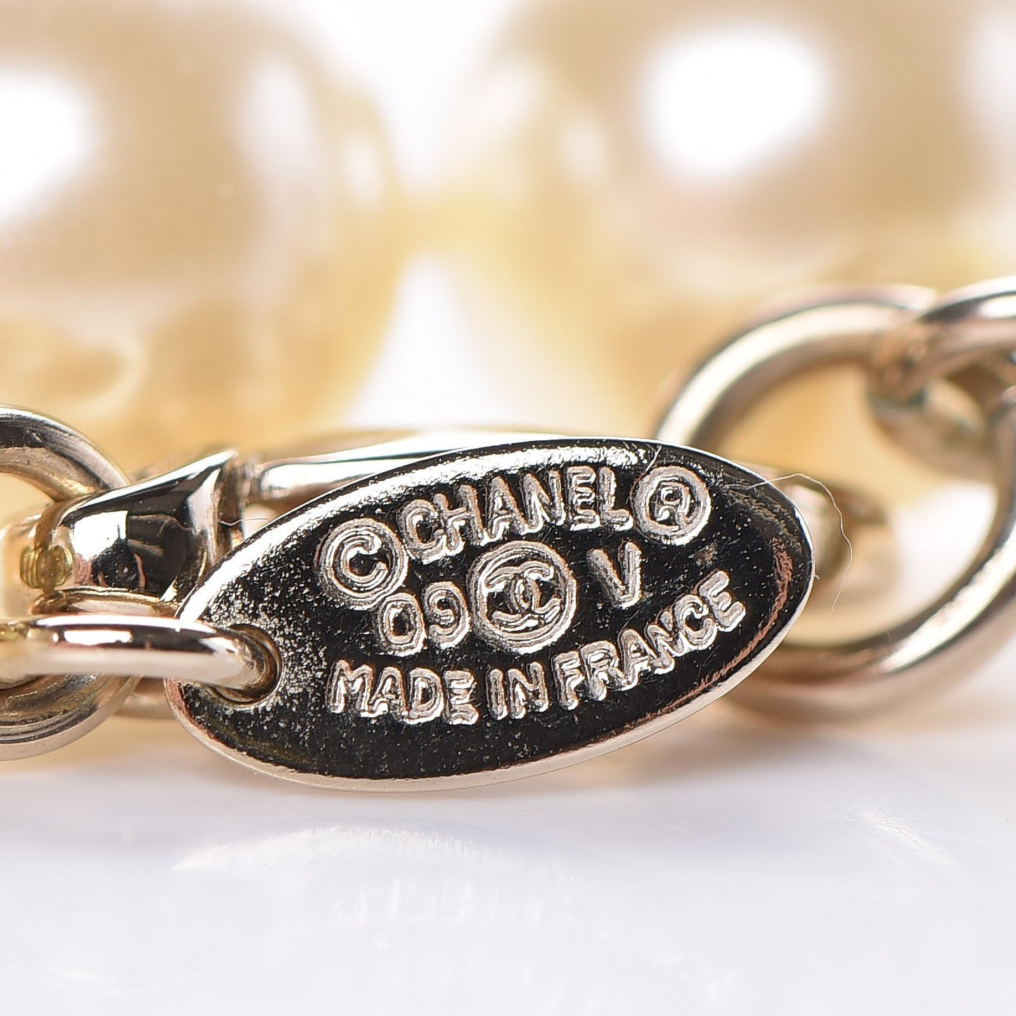 Graduated Pearl CC Long Necklace Gold