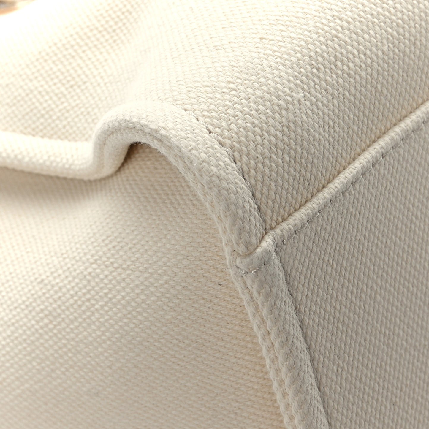 Canvas Pearl Medium Deauville Tote Ecru Beige
