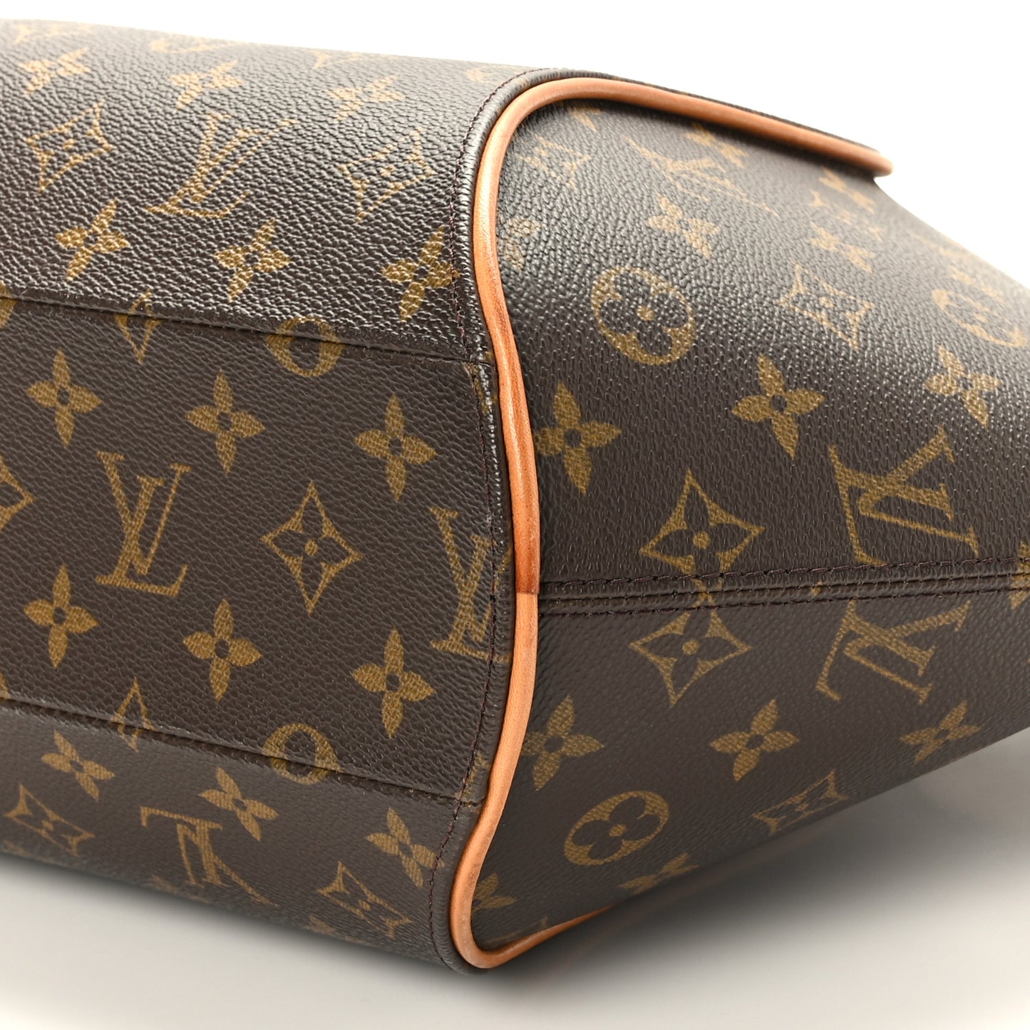 Monogram Ellipse MM