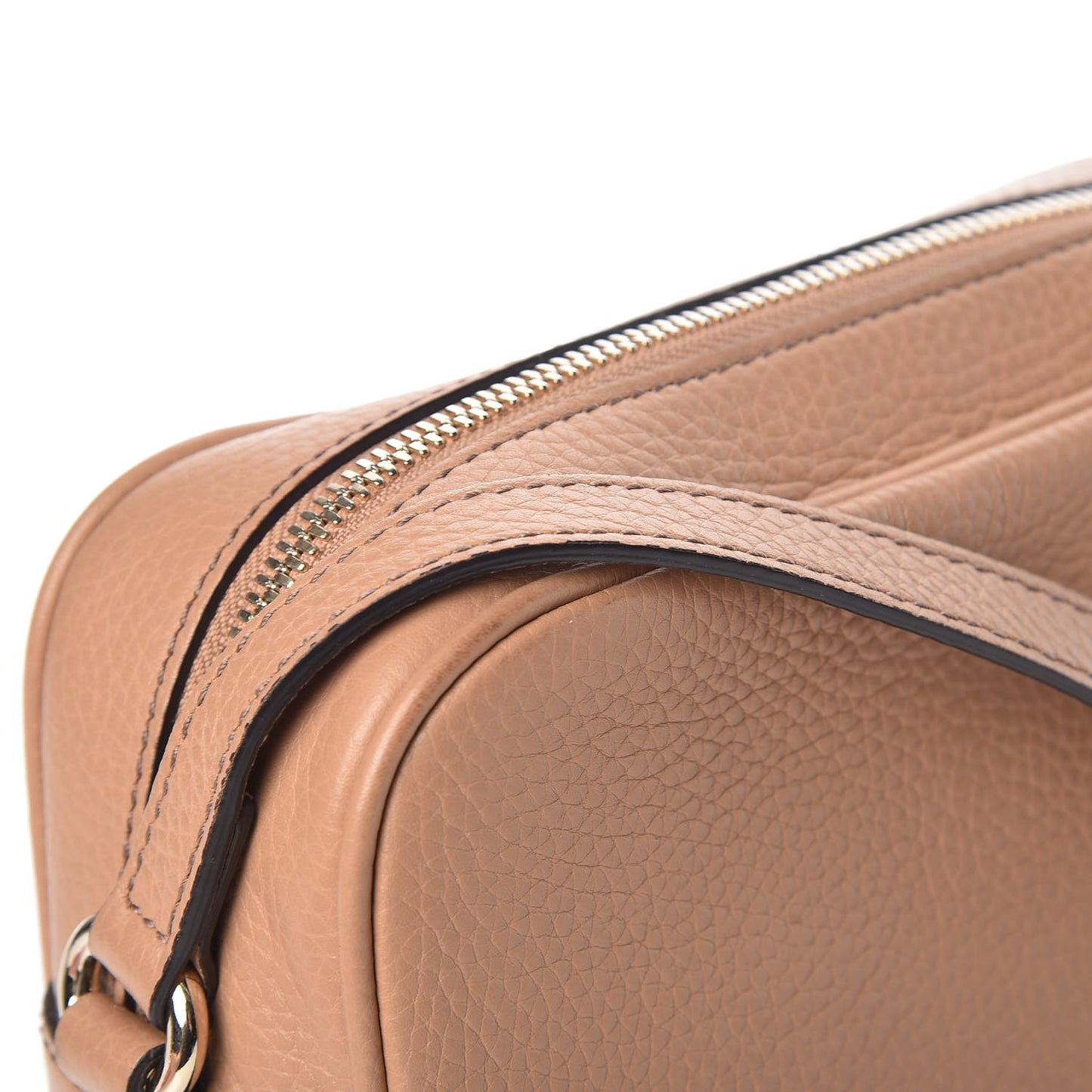 Pebbled Calfskin Small Soho Disco Bag Camelia