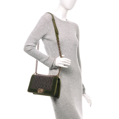 Chanel Velvet Tweed Medium Boy Flap Green 2 of 10