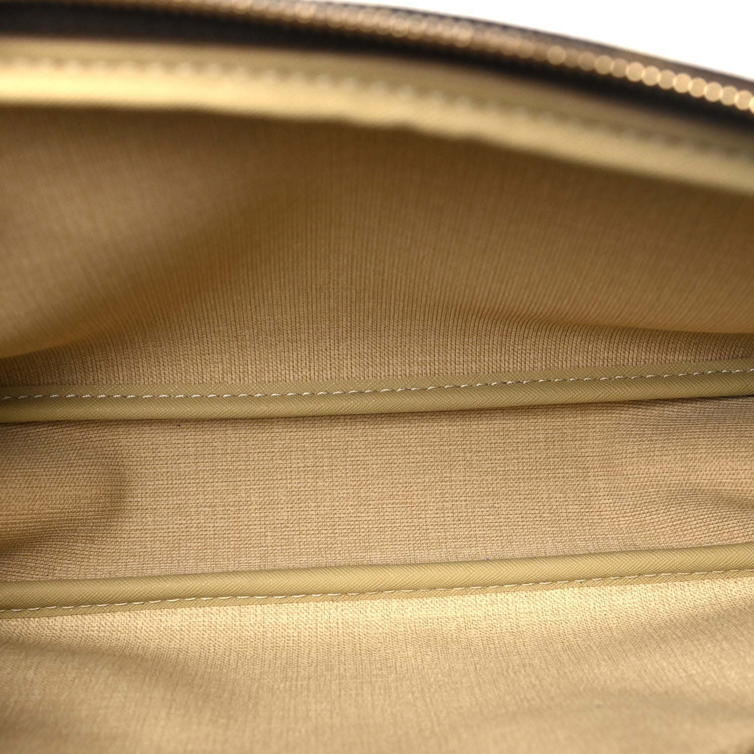 Louis Vuitton Monogram Reporter PM 5 of 10