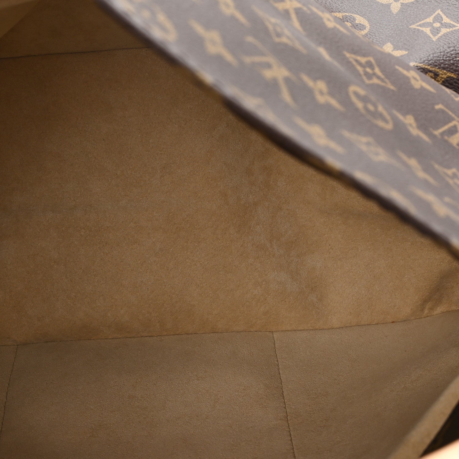 Louis Vuitton Monogram Artsy MM 5 of 9