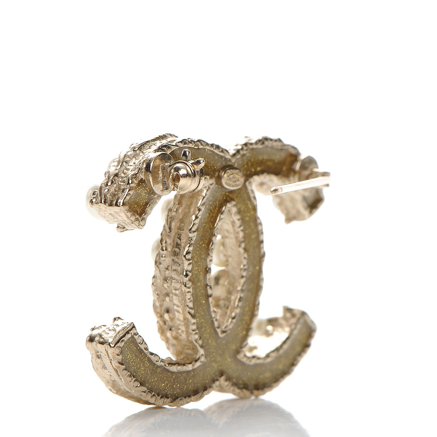 Chanel Pearl CC Brooch Light Gold 11 of 11