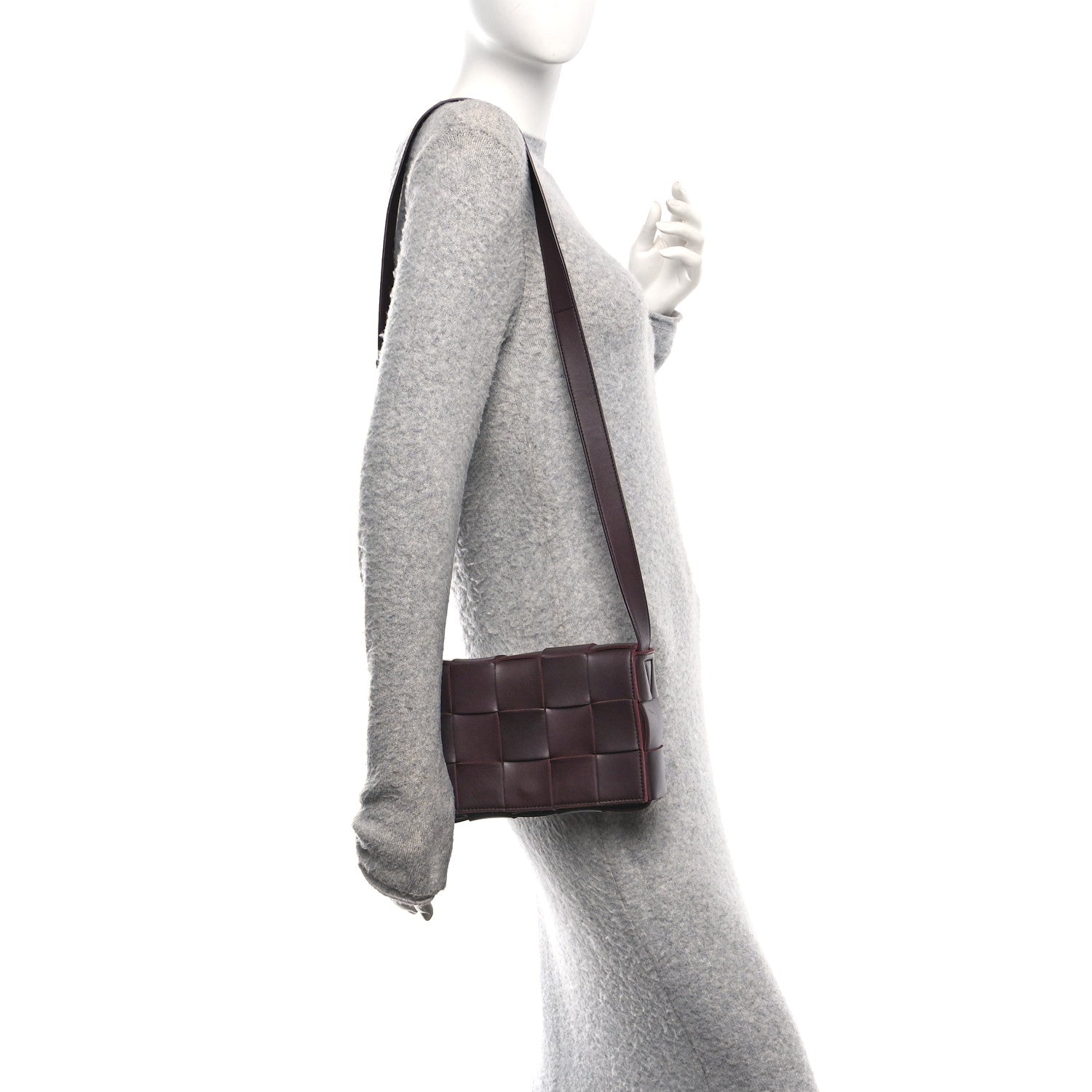 Bottega Veneta Lambskin Maxi Intrecciato Small Cassette Crossbody Bag Barolo 2 of 10